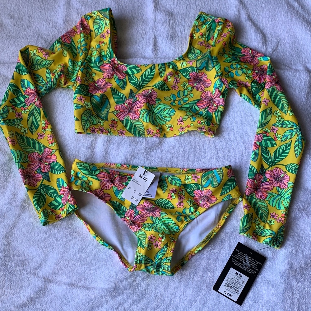 Art Class Bikini set size M 8